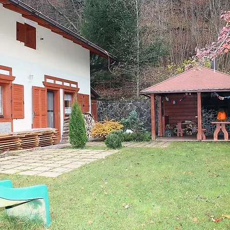 Lodge Dominika